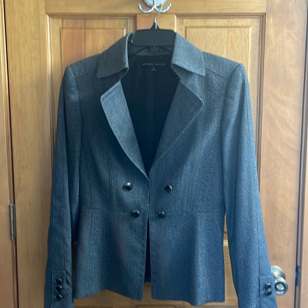 Like new Antonio Melani blazer